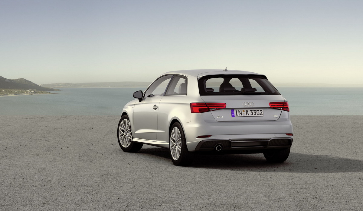 đèn sau audi a3 2017