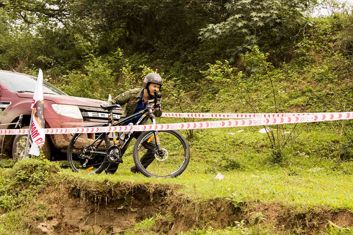 màn thử thách của thí sinh trong sinh nhật PVC lần thứ 3