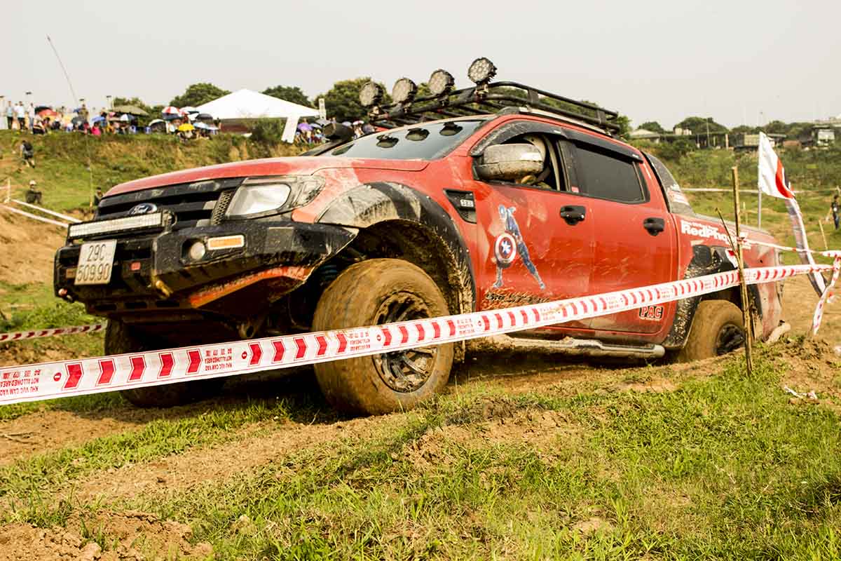 cận cảnh xe trong sinh nhật PVC lần thứ 3