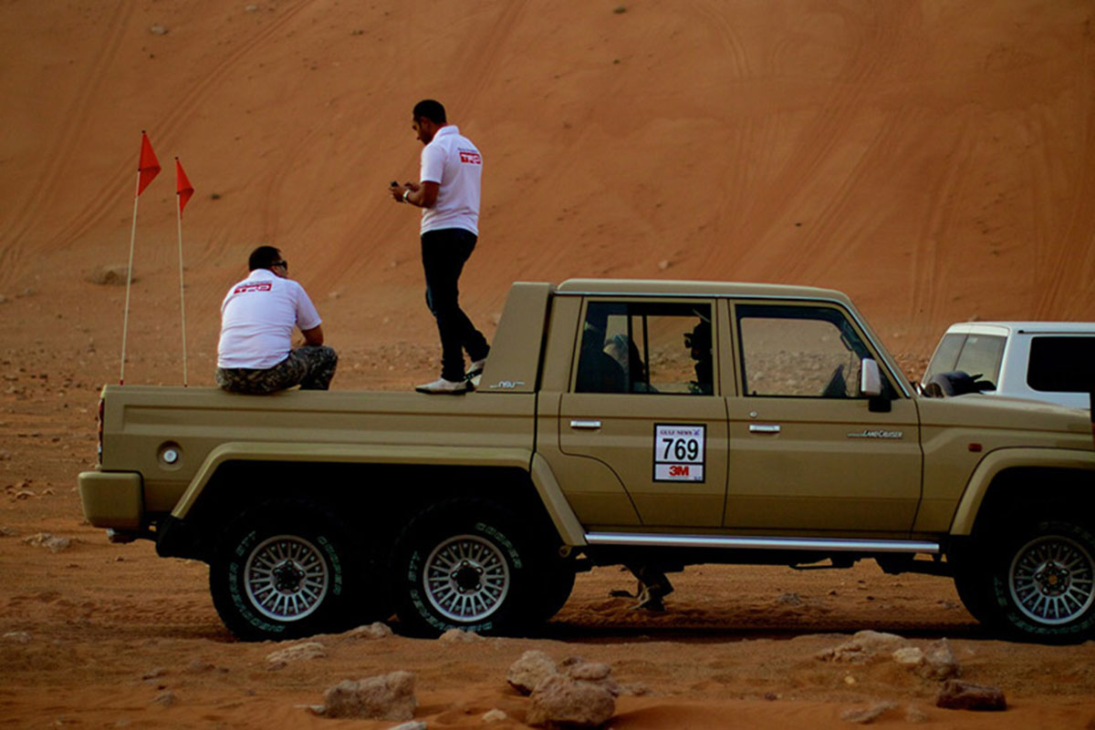 toyota land cruiser 6x6 video toyota land cruiser 6x6