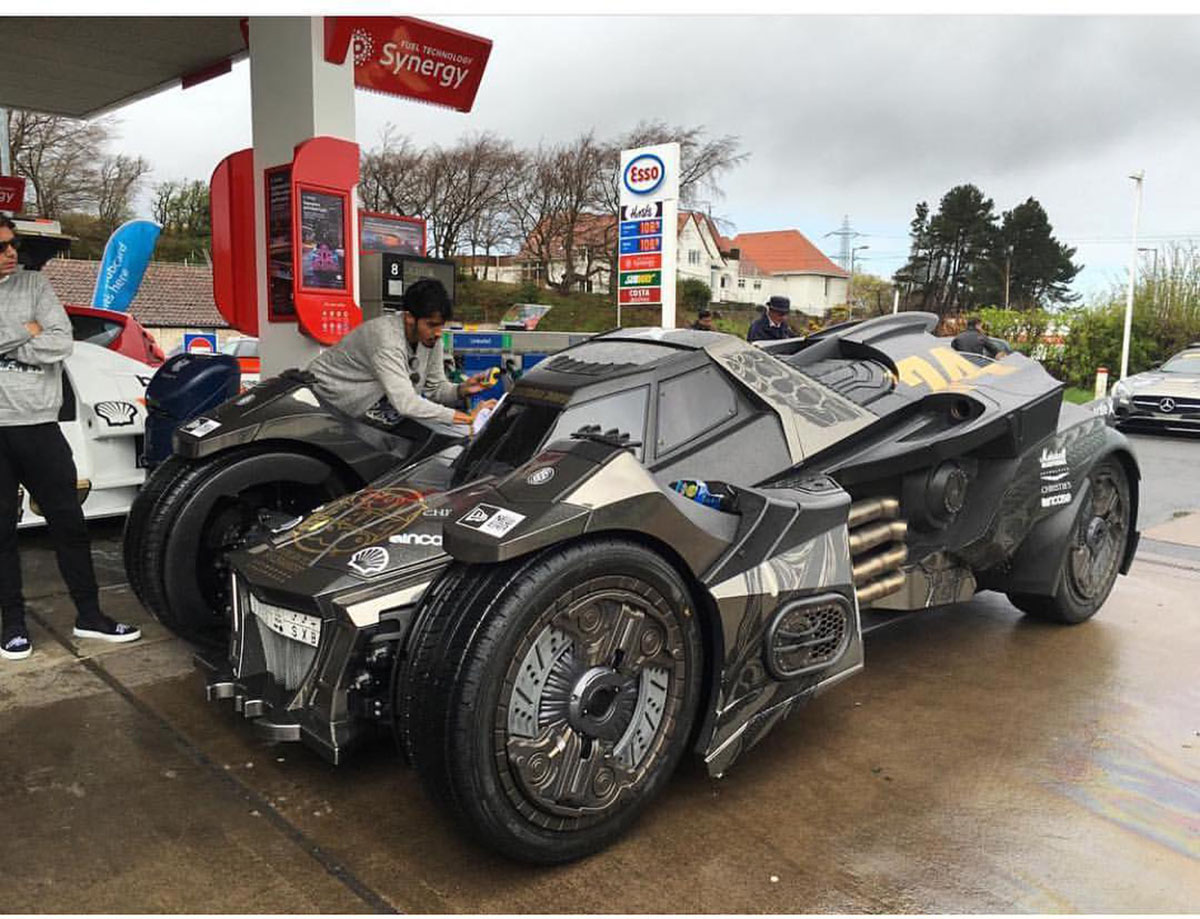 siêu xe batmobile trong gumball 3000 siêu xe batmobile trong gumball 3000