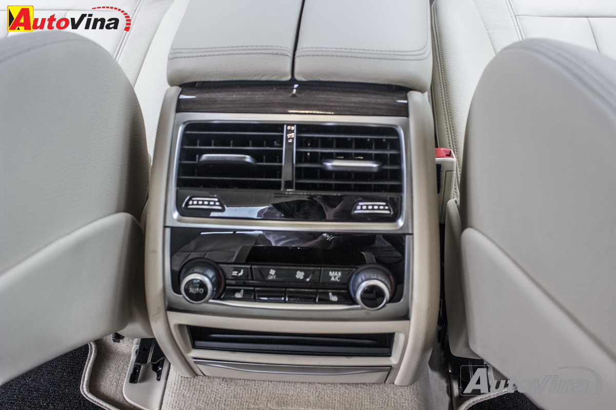 hệ thống điều hòa sau đánh giá bmw 730Li 2016