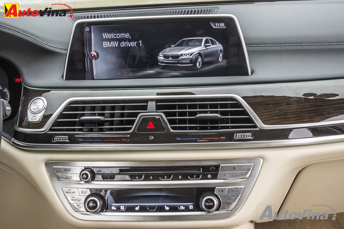 màn hình điều khiển trung tâm