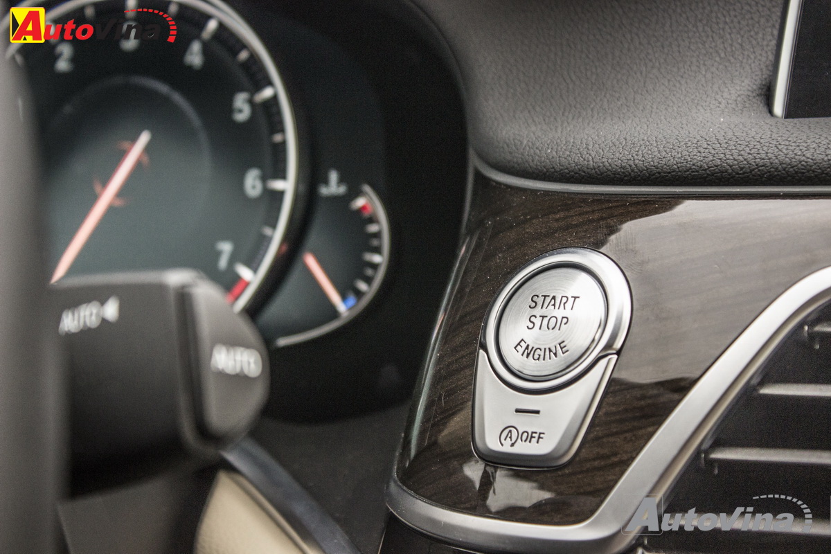 nút khởi động đánh giá bmw 730Li 2016