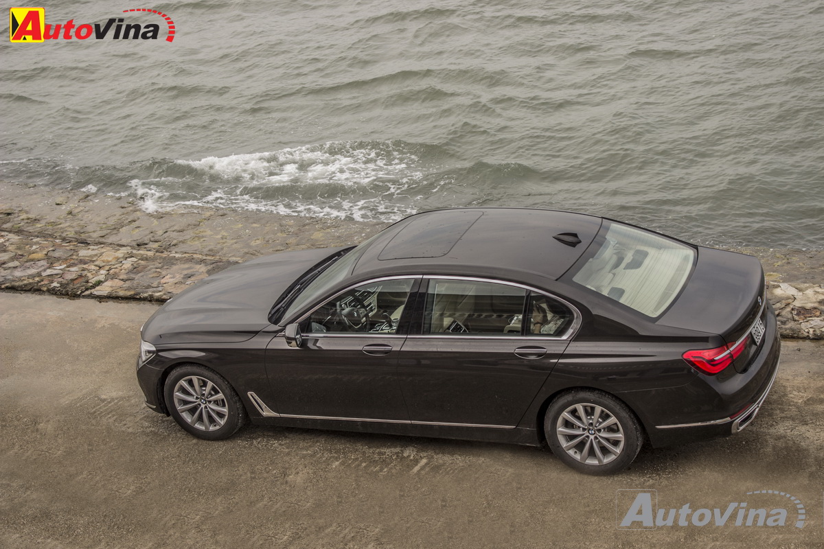 đánh giá bmw 730Li 2016 di chuyển