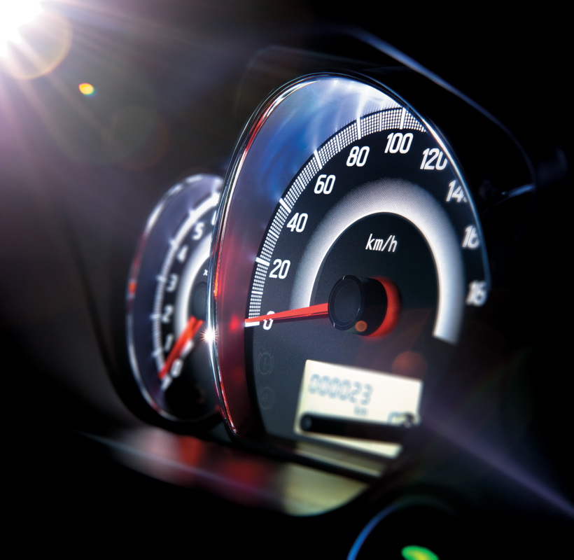 đồng hồ nội thất mitsubishi mirage 2016