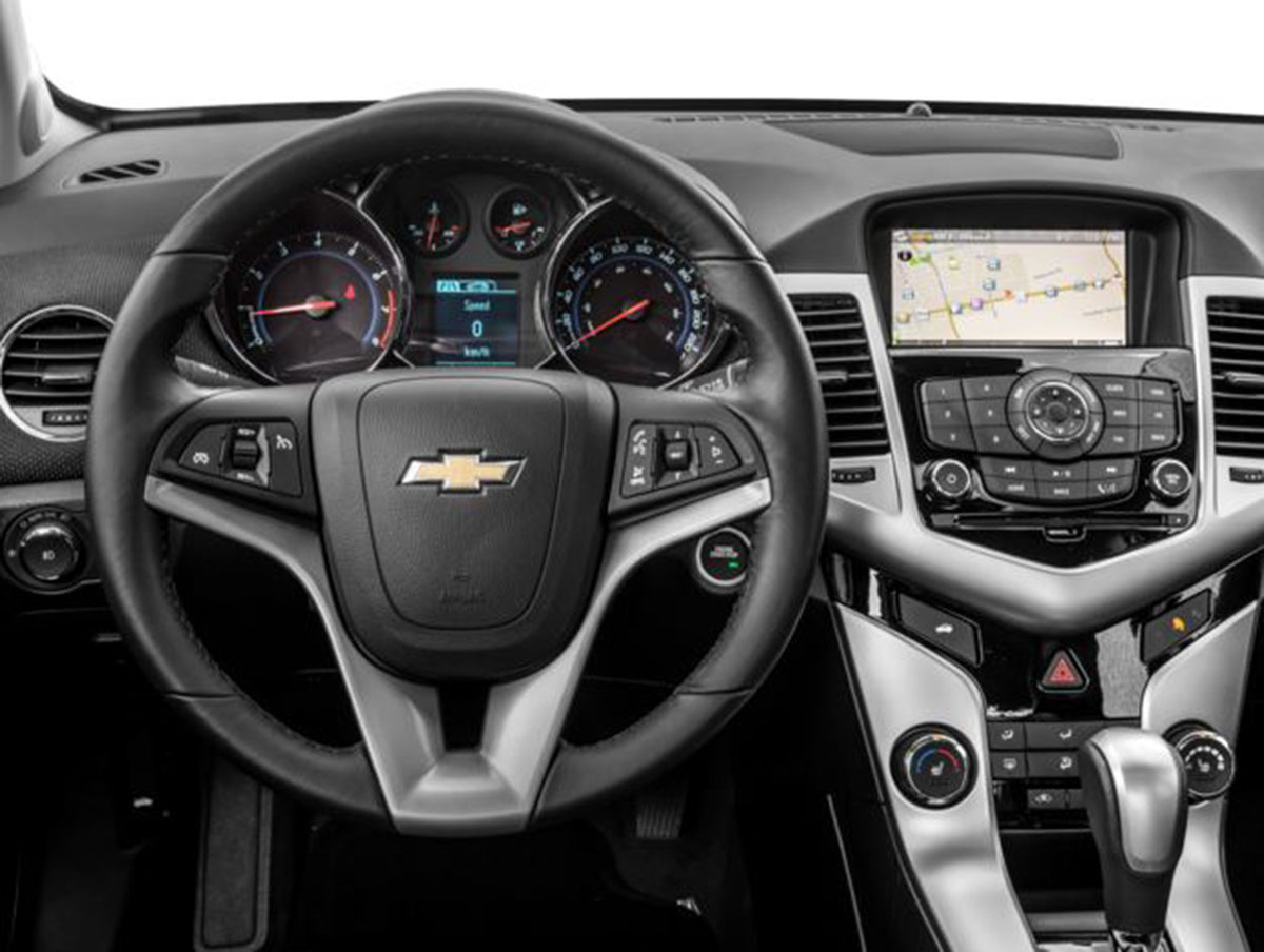 so sánh mazda3 và chevrolet cruze khả năng vận hành cruze