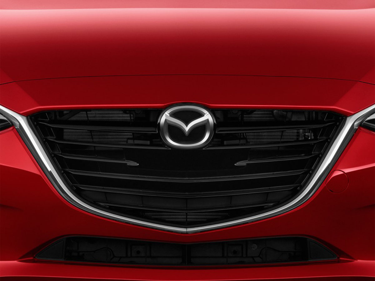 so sánh mazda3 và chevrolet cruze lưới tản nhiệt mazda3