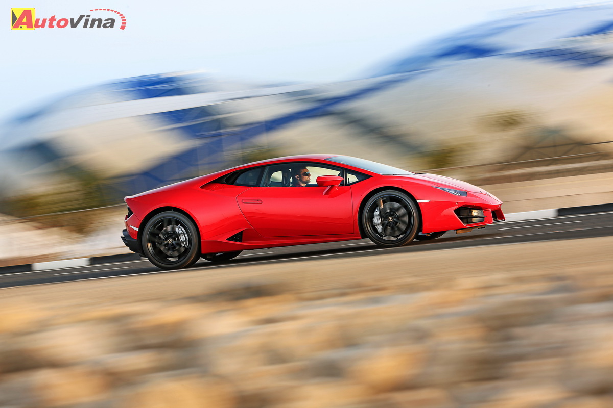  Lamborghini Huracan LP 580-2