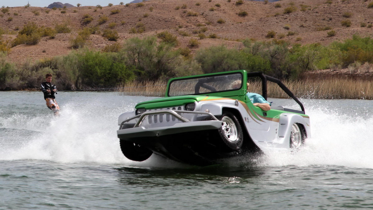 WaterCar Panther