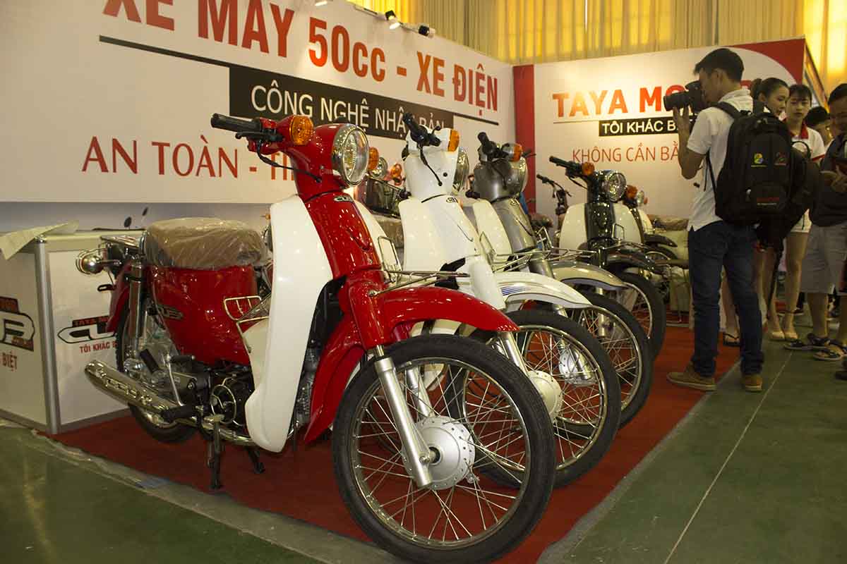khai mạc triển lãm Vietnam AutoExpo 2016