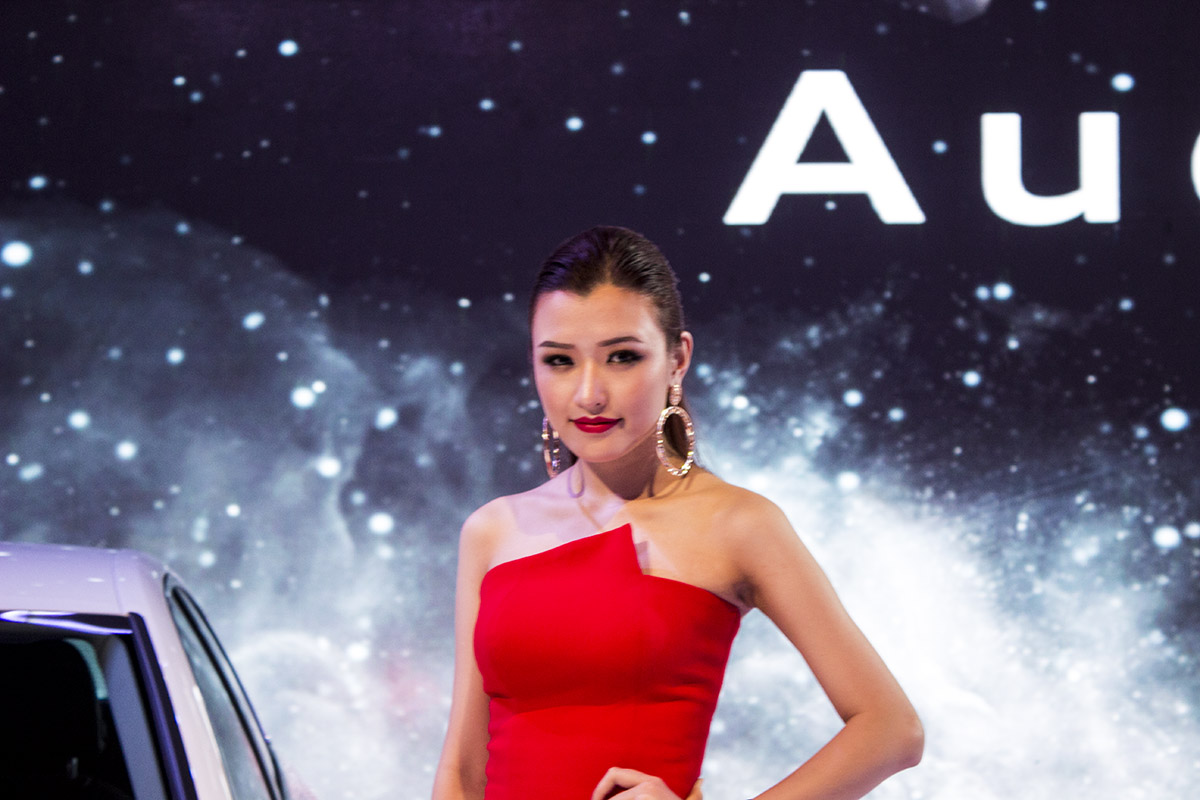 người mẫu tại triển lãm Audi Progressive 2016