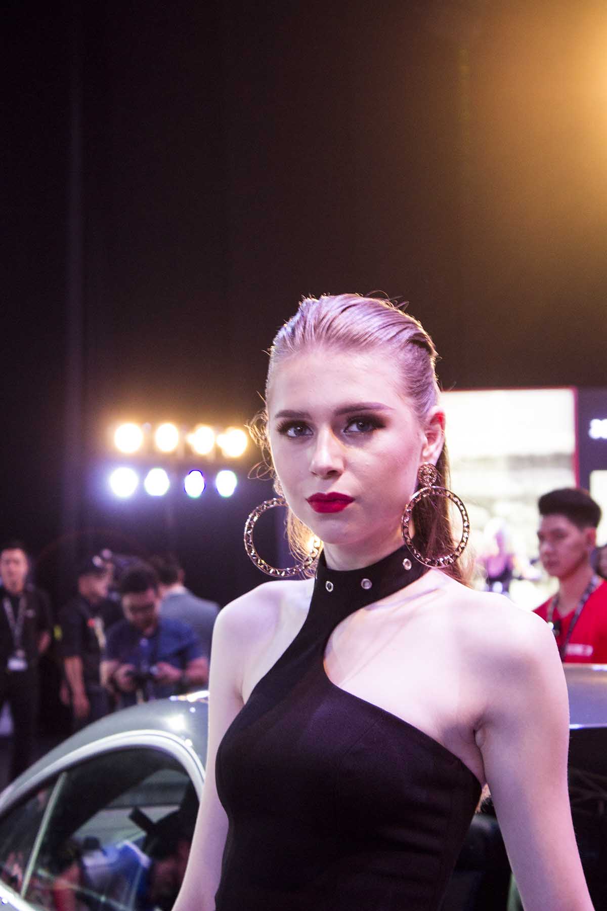 người mẫu tại triển lãm Audi Progressive 2016