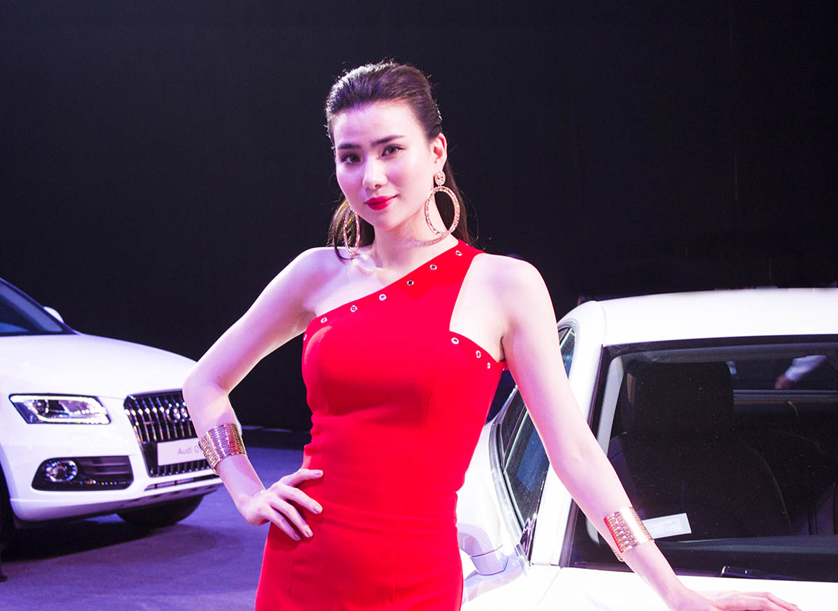 người mẫu tại triển lãm Audi Progressive 2016