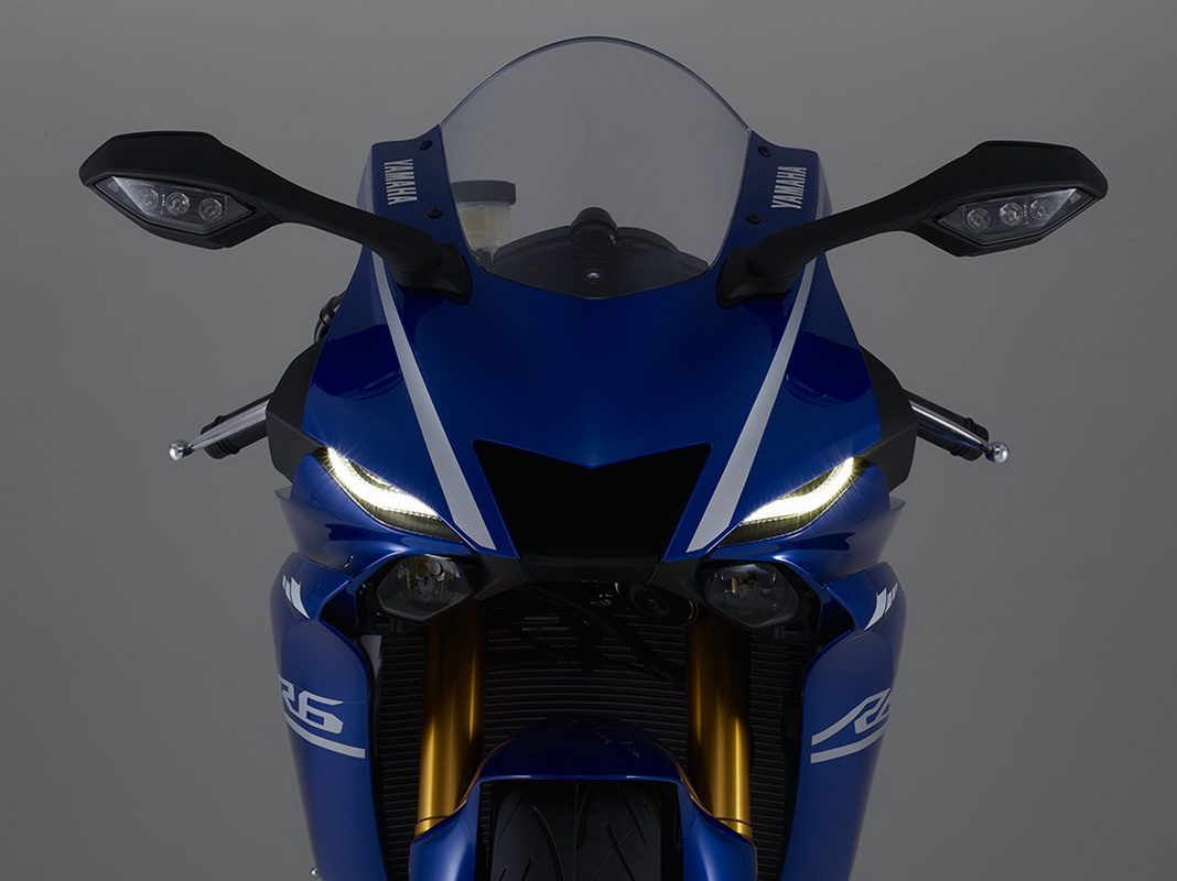 Yamaha ra mắt YZF-R6 2017