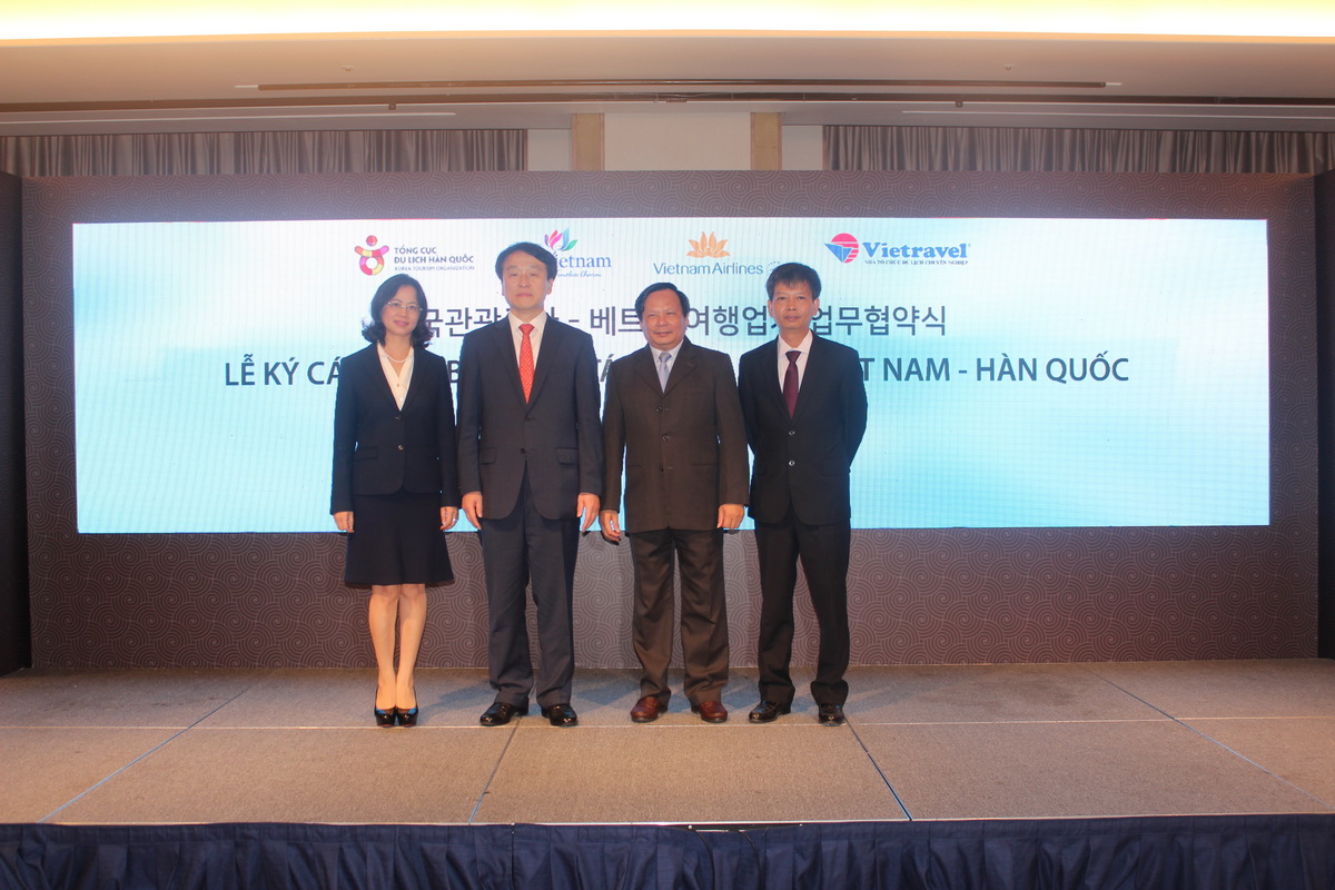 Tổng cục Du lịch Hàn Quốc và Việt Nam tiến hành kí kết biên bản ghi nhớ hợp tác phát triển du lịch Tổng cục Du lịch Hàn Quốc và Việt Nam tiến hành kí kết biên bản ghi nhớ hợp tác phát triển du lịch