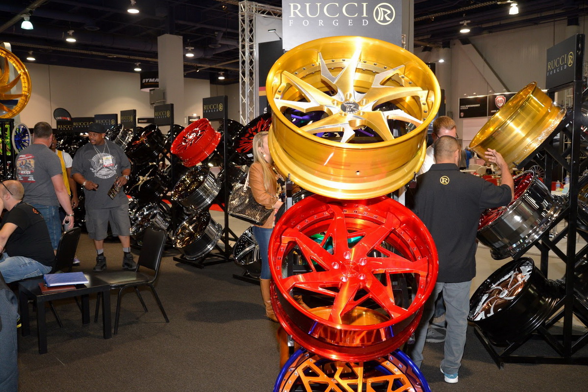 Nhìn lại Triển lãm xe độ SEMA 2016 qua ảnh