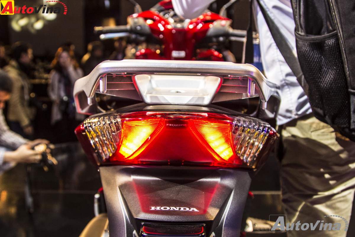 Honda Việt Nam ra mắt SH300i 2016