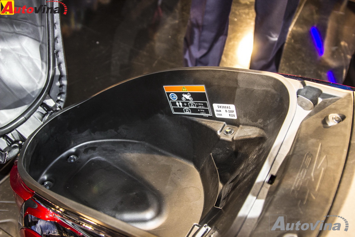 Honda Việt Nam ra mắt SH300i 2016