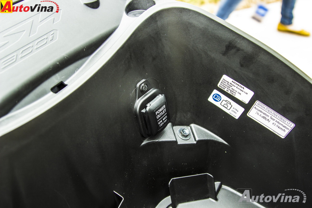 Honda Việt Nam ra mắt SH300i 2016