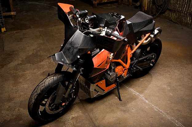 KTM Super Duke R biến hóa 