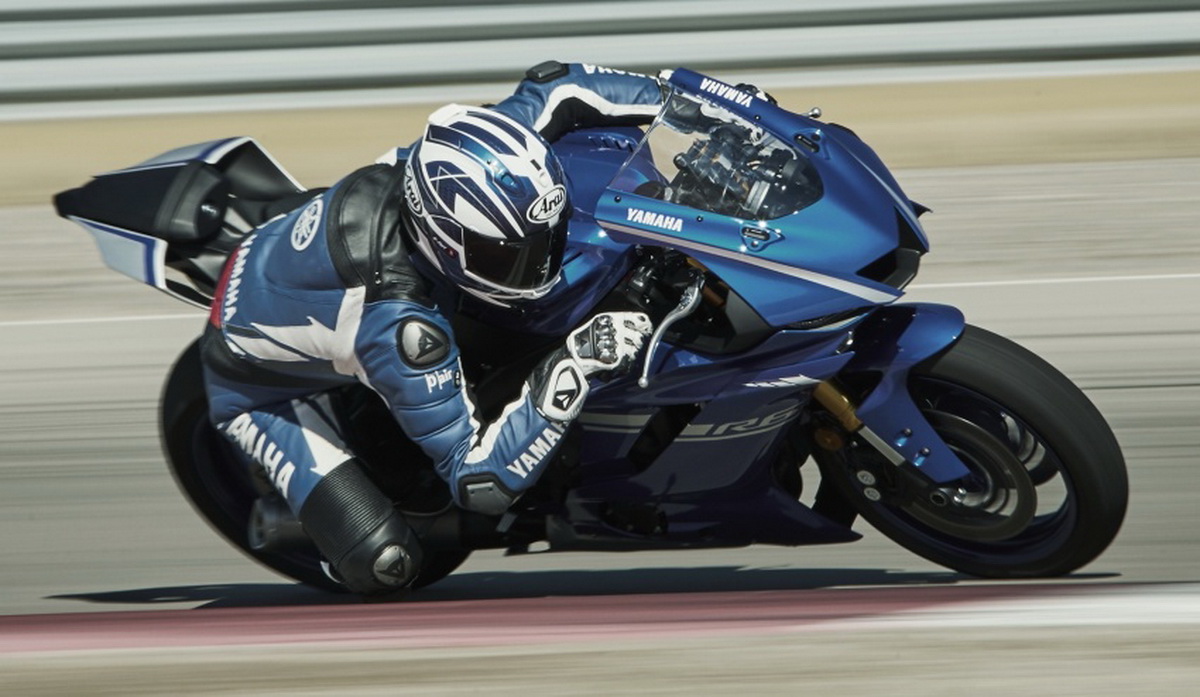 Yamaha vén màn YZF-R6 2017 công suất 116,7 mã lực