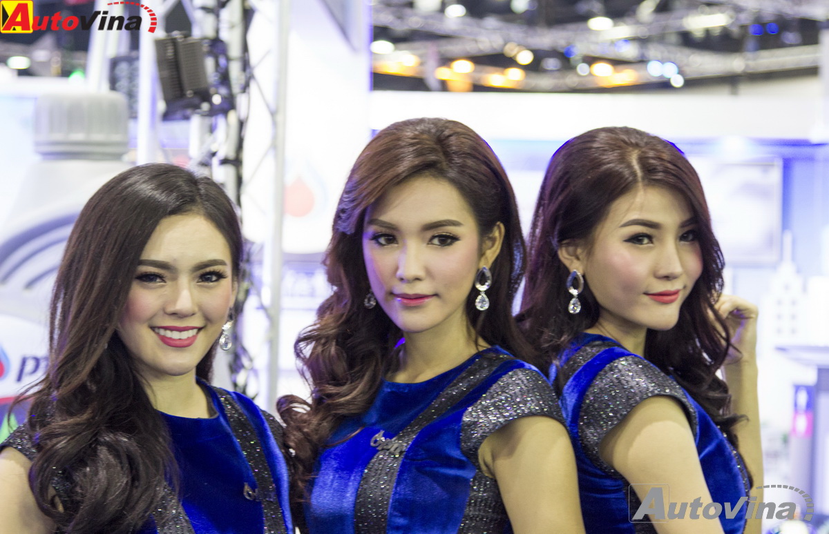 Ngắm dàn mỹ nữ khoe sắc tại triển lãm Bangkok International Motor Show 2017