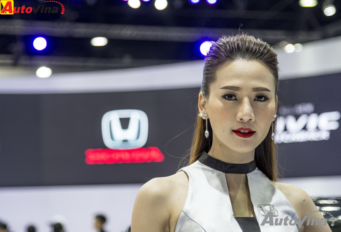 Ngắm dàn mỹ nữ khoe sắc tại triển lãm Bangkok International Motor Show 2017