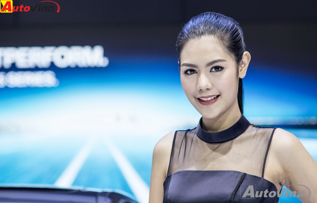 Ngắm dàn mỹ nữ khoe sắc tại triển lãm Bangkok International Motor Show 2017