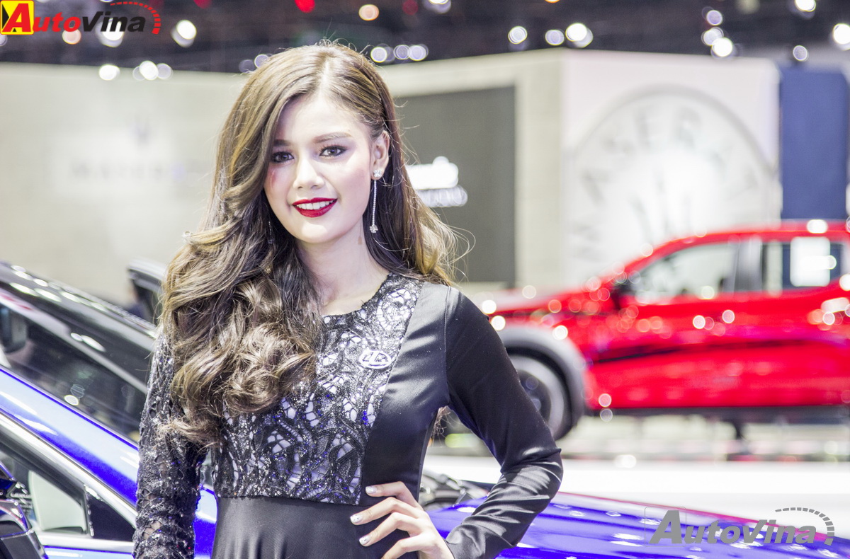 Ngắm dàn mỹ nữ khoe sắc tại triển lãm Bangkok International Motor Show 2017