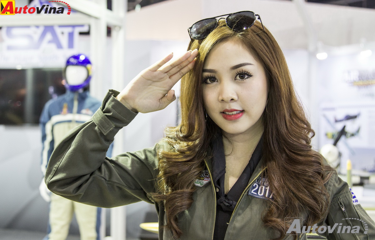 Ngắm dàn mỹ nữ khoe sắc tại triển lãm Bangkok International Motor Show 2017