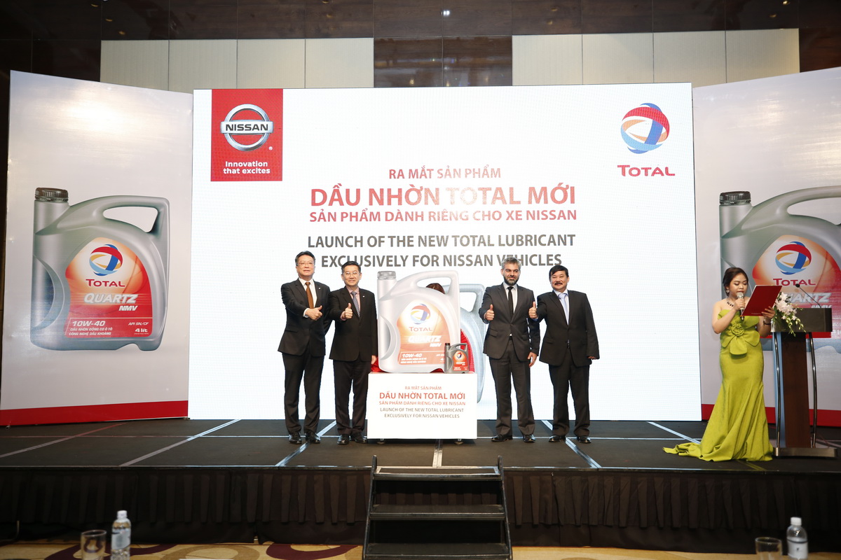 Total Việt Nam ra mắt sản phẩm dầu dành riêng cho xe Nissan