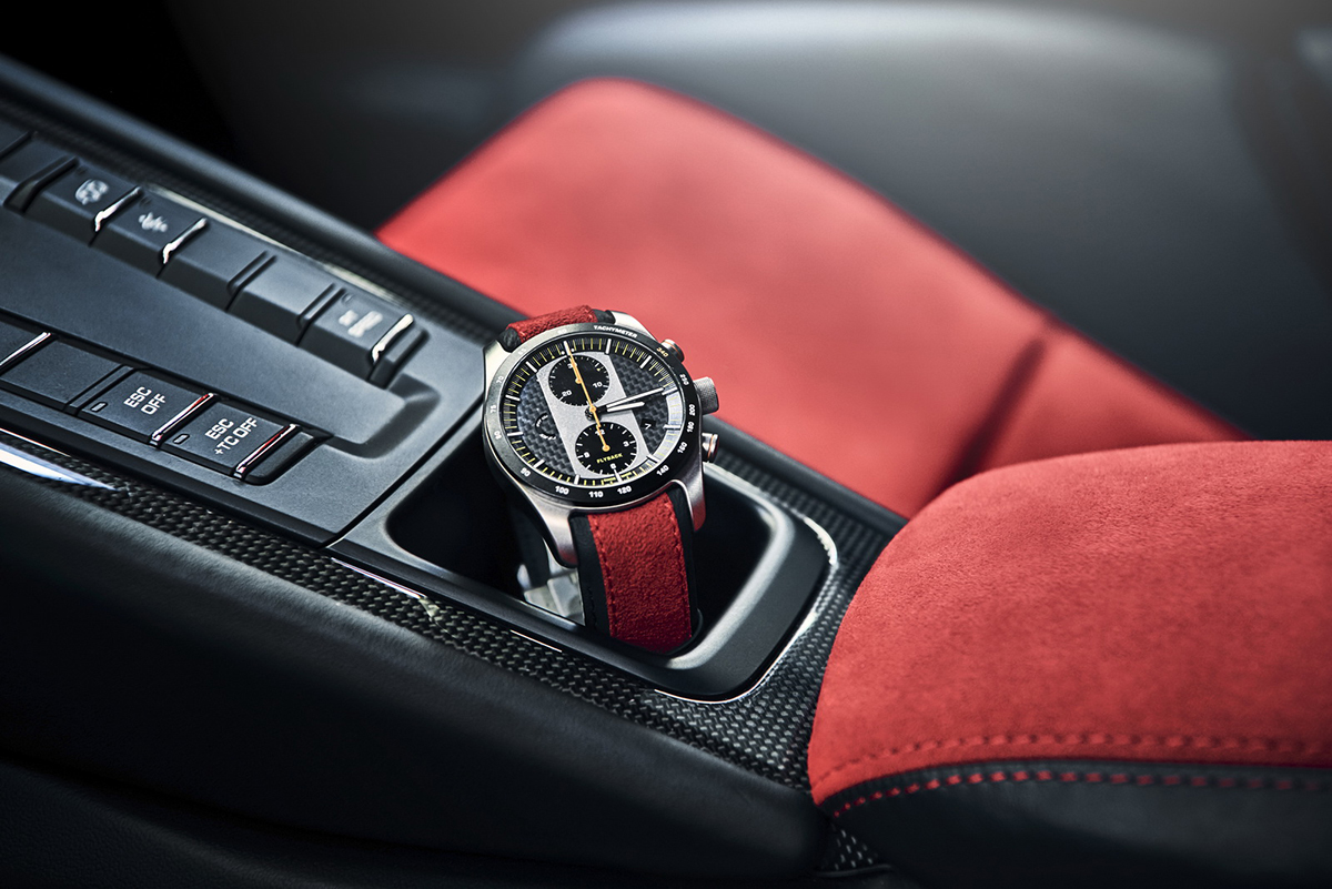 Porsche 911 GT2 RS công suất 700 mã lực