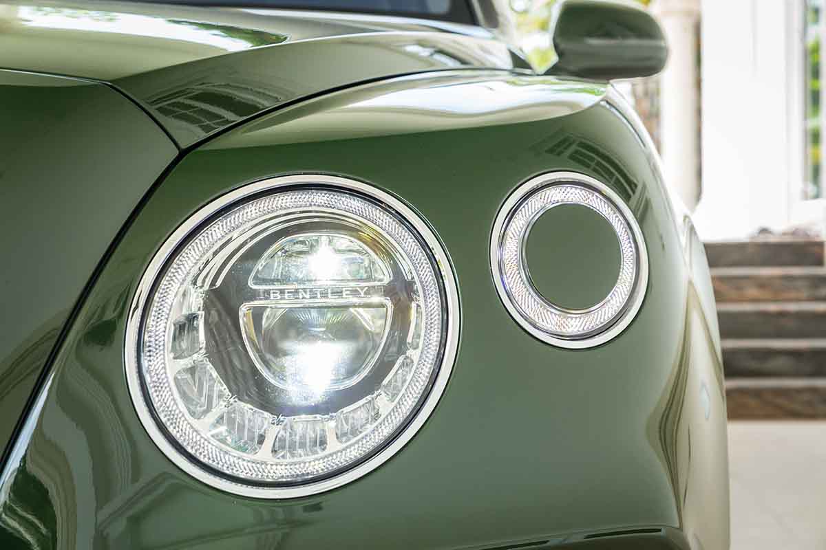 Bentayga Bespoke W12 2017 08