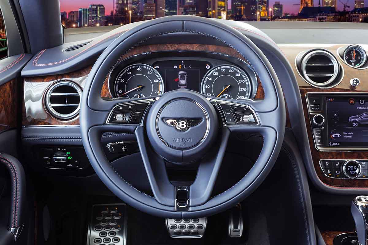 Bentayga Bespoke W12 2017 13