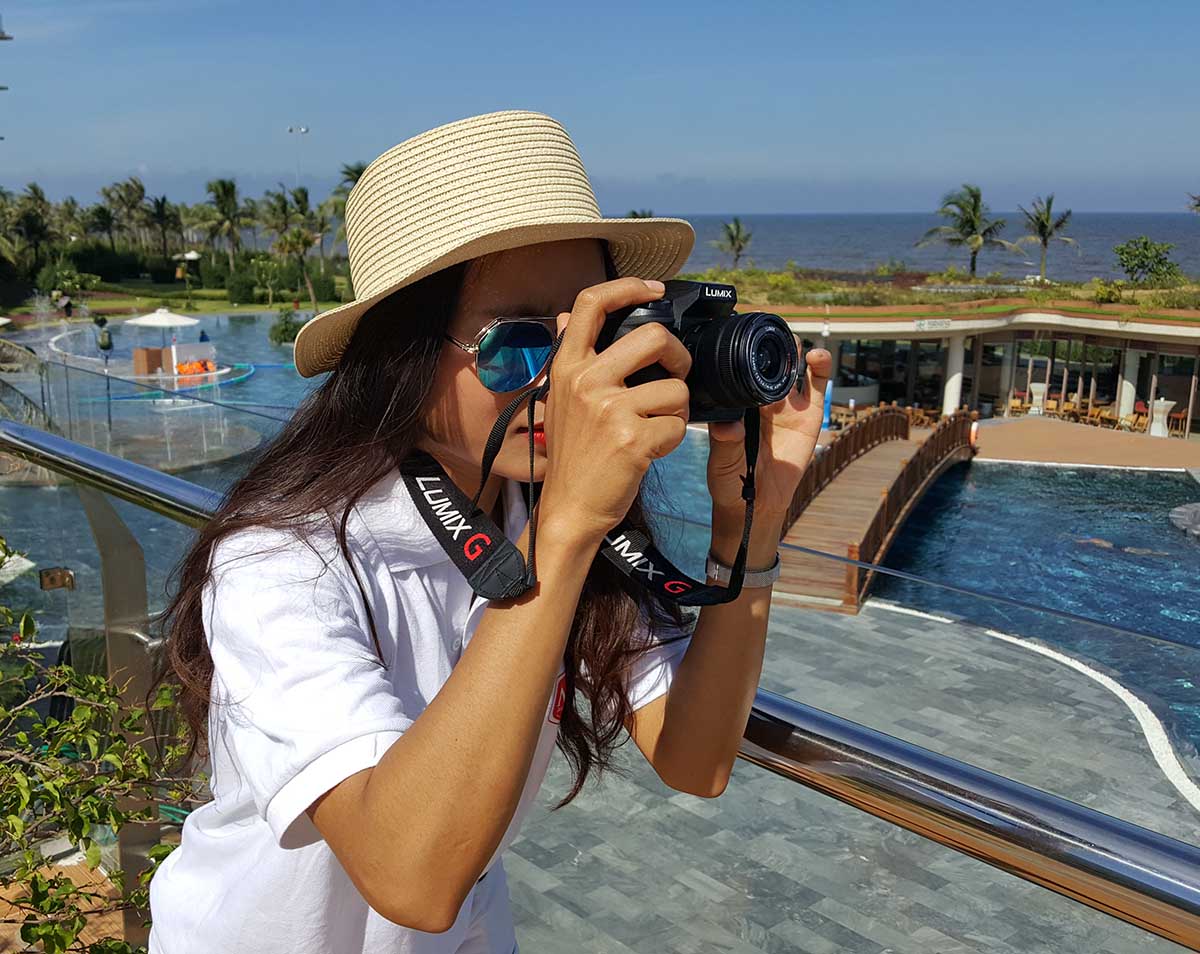 Panasonic Lumix DMC-G85 01